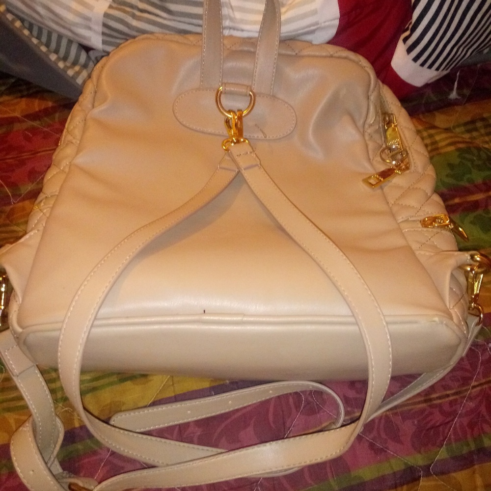 Bebe backpack purse - Picture 2 of 5